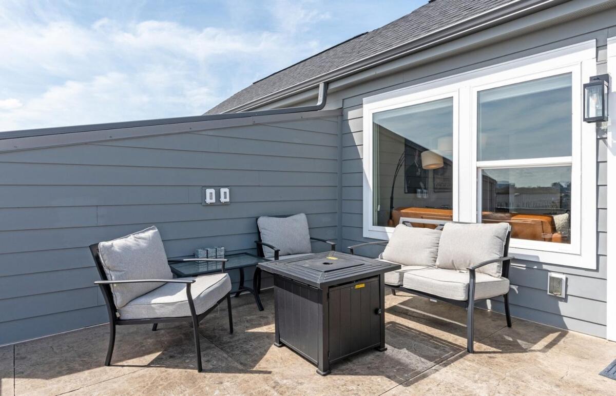 Ultimate Downtown Oasis, 10 Guests
