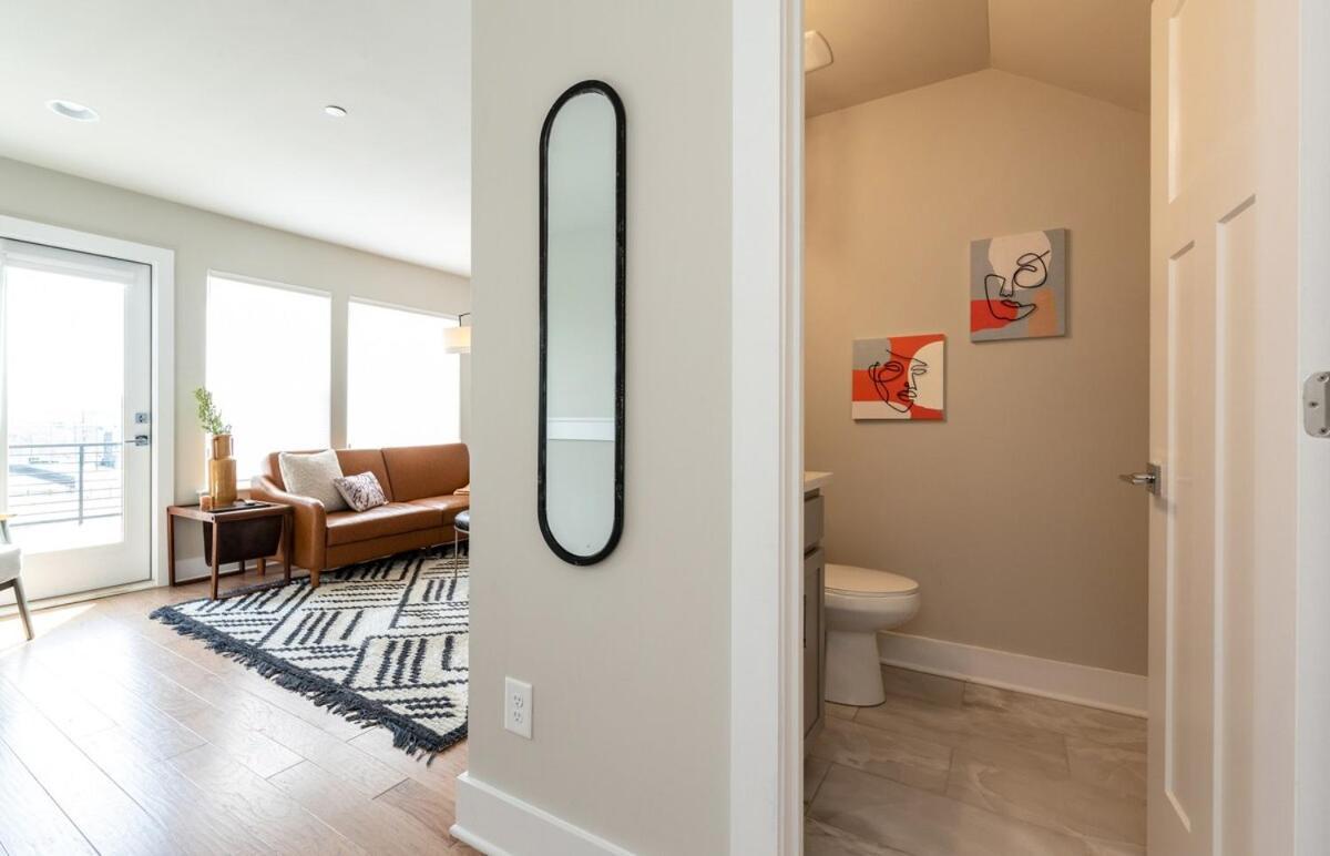 Ultimate Downtown Oasis, 10 Guests *